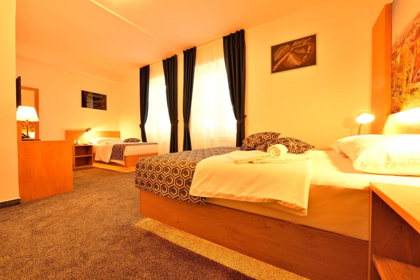 Hotel Orient Zagreb Exterior photo
